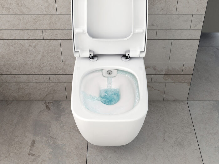 Spülrandloses Wand-WC von VitrA-Bad, das durch die gründliche VitrAflush-Spültechnik ruck-zuck sauber wird ohne besonderen Einsatz einer WC-Bürste. 