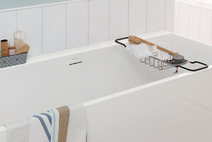 Badewanne mit schmalen Wänden aus der Kollektion Subway 3.0 von Villeroy&Boch 
