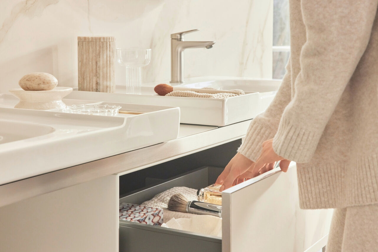 Duravit Aurena Waschplatz als ruhiger Mittelpunkt im LIGHT Bad