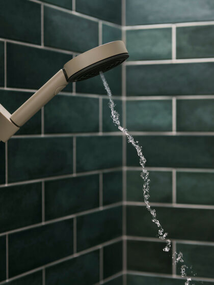 SPLASH Bad Hansgrohe PlanetEdition Pulsify 7