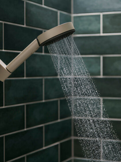 SPLASH Bad Hansgrohe PlanetEdition Pulsify 6