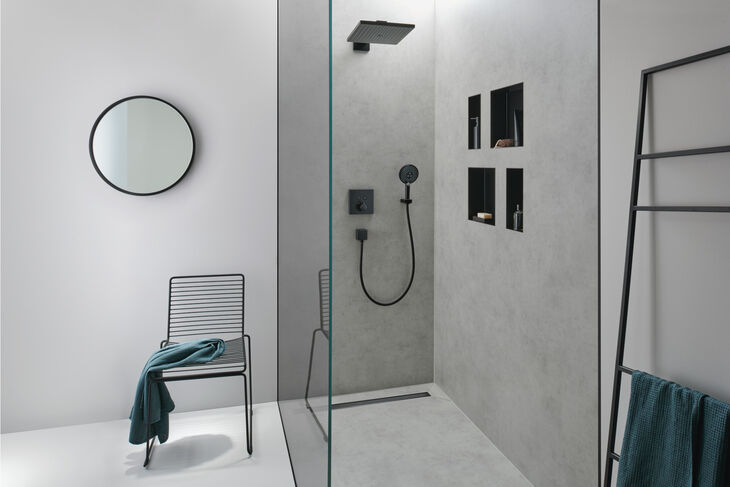 SPLASH Bad Hansgrohe Raindrain 2