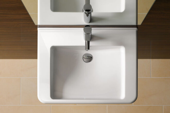 Waschbecken Renova Comfort von oben gesehen - weich abgerundet für körperlich eingeschränkte Personen.