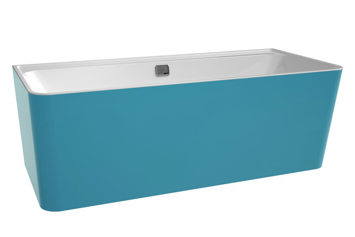 Die Wannenverkleidung für eine Collaro Badewanne von Villeroy & Boch ist in verschiedenen Trendfarben, wie hier in blau, oder nach eigenem Wunsch gestaltbar.