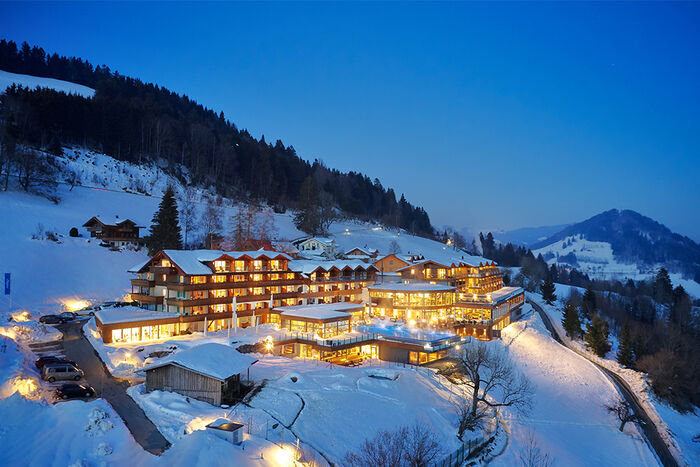 Hotel Bergkristall SPA Winter Aussenansicht