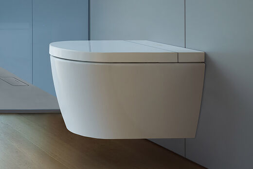 Mit SensoWash Stark f präsentiert Duravit eine neue Dusch-WC-Generation für moderne, natürlich Toilettenhygiene.