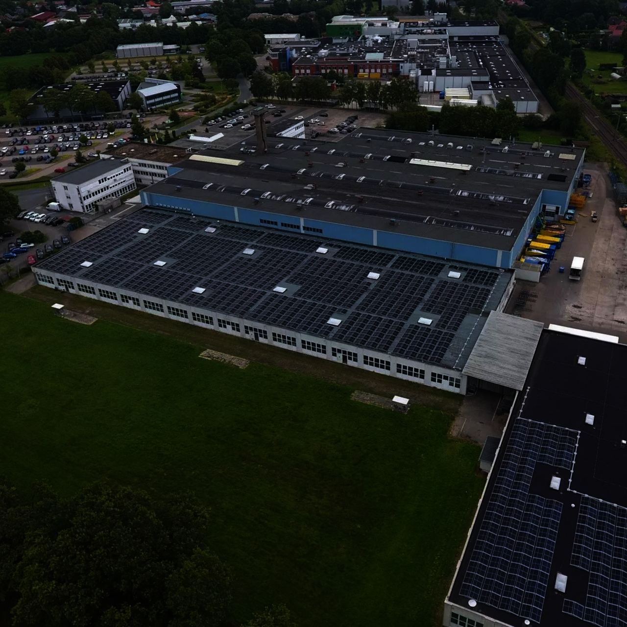 HÜPPE: Solarstrom für die Produktion