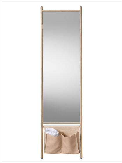 Standspiegel aus Eichenholz mit Ablage von burgbad, Serie Mya