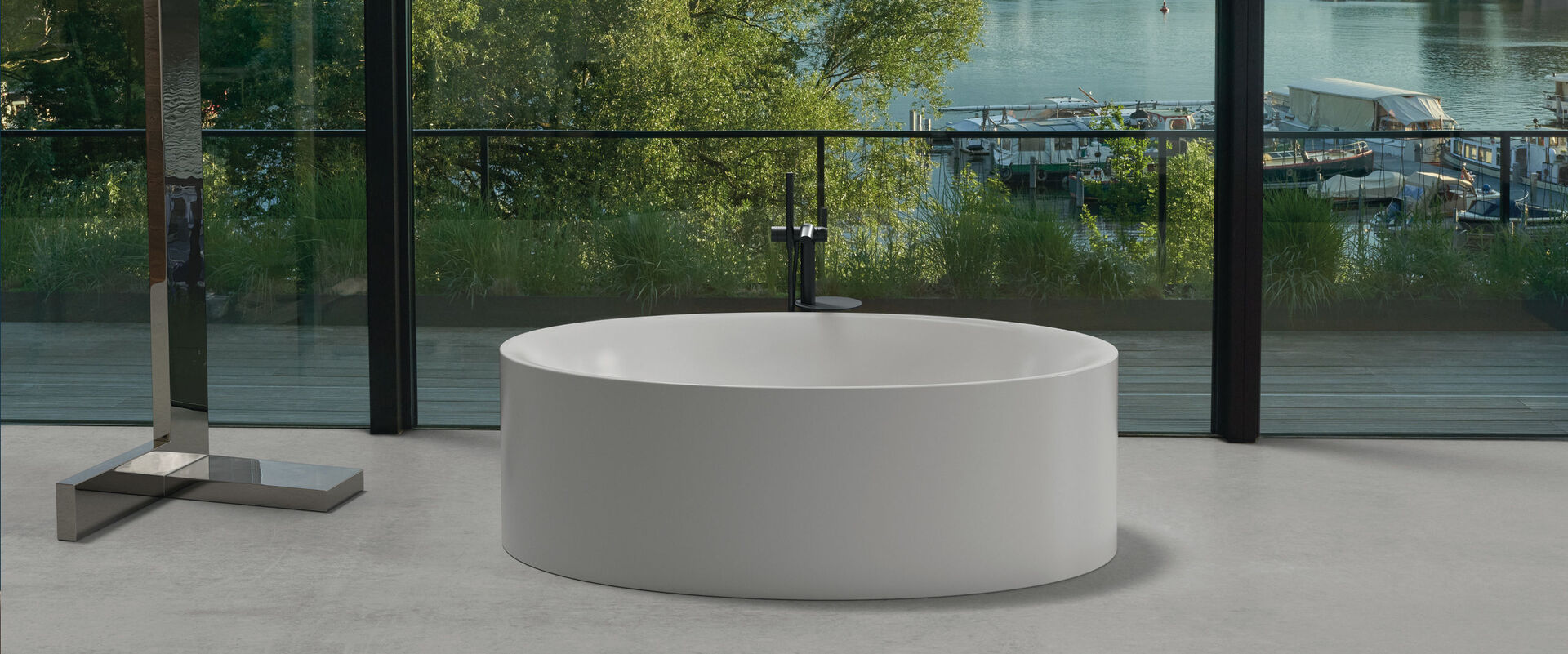 Luxusbadewanne in Ellipsenform von BetteEve.