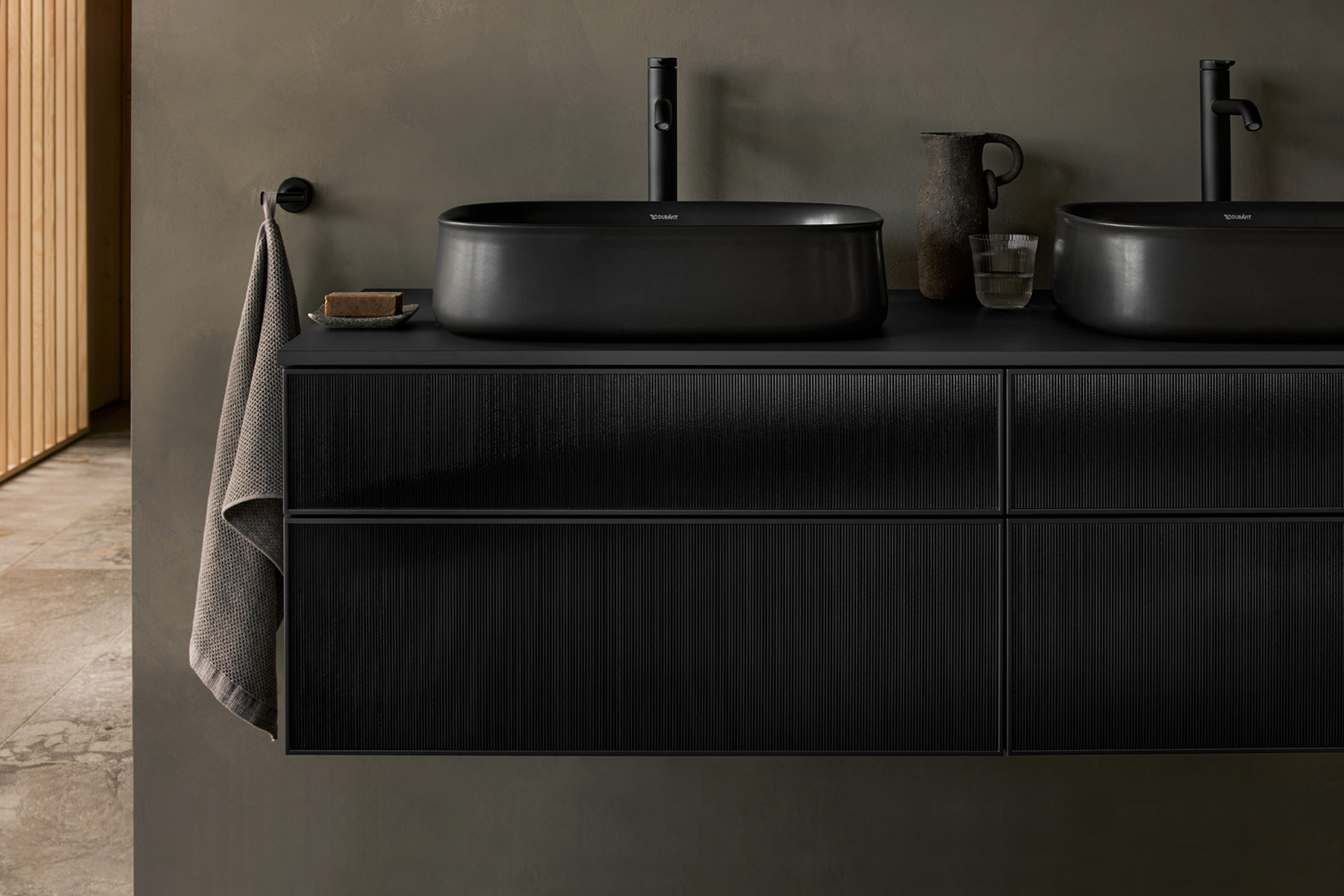 SPLASH BAD Duravit 04 Zencha