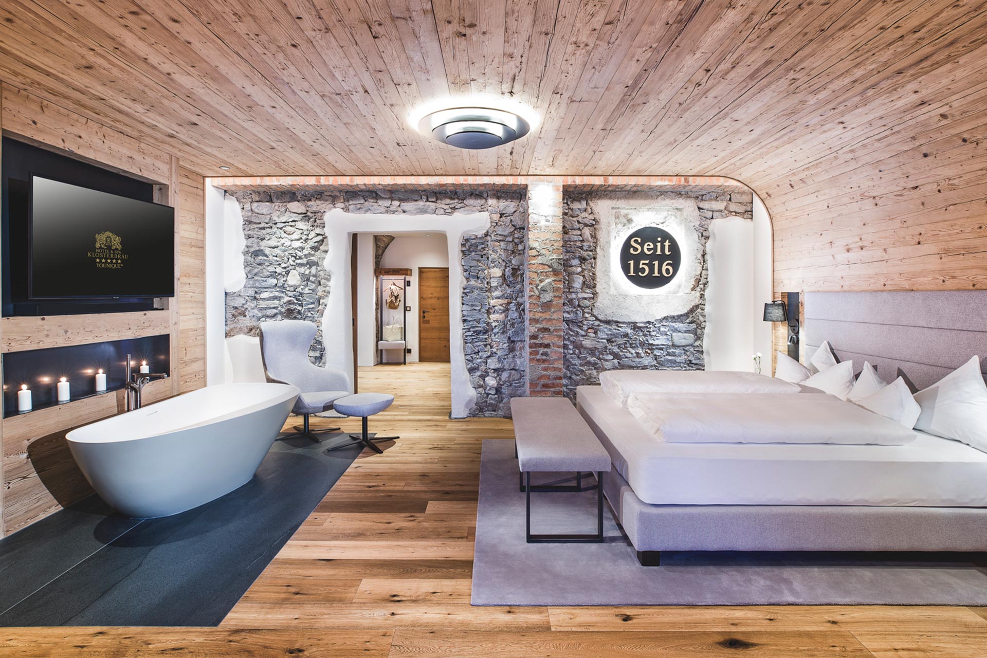 Hotel Klosterbraeu Suite mit Badewanne